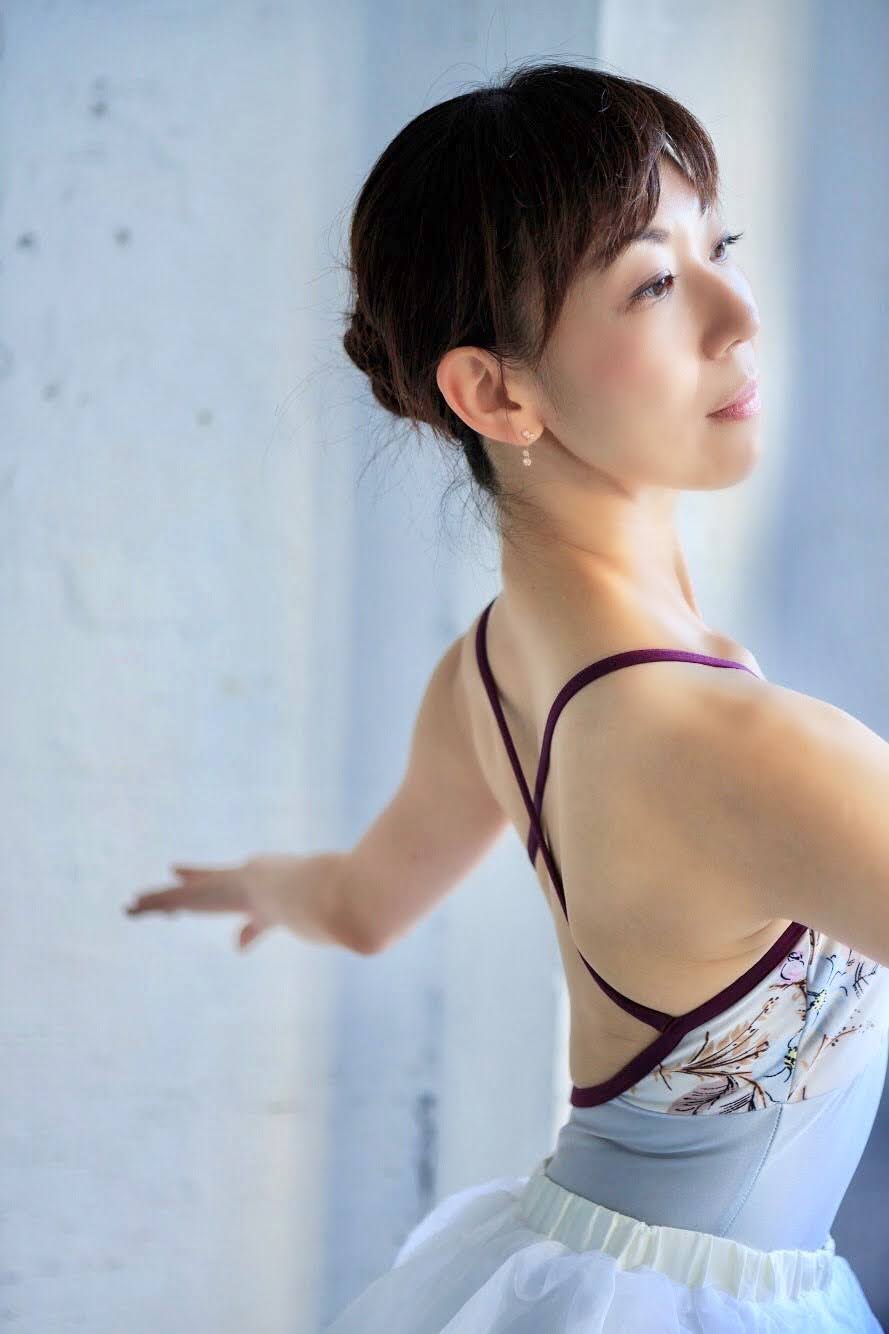 小林七奈
