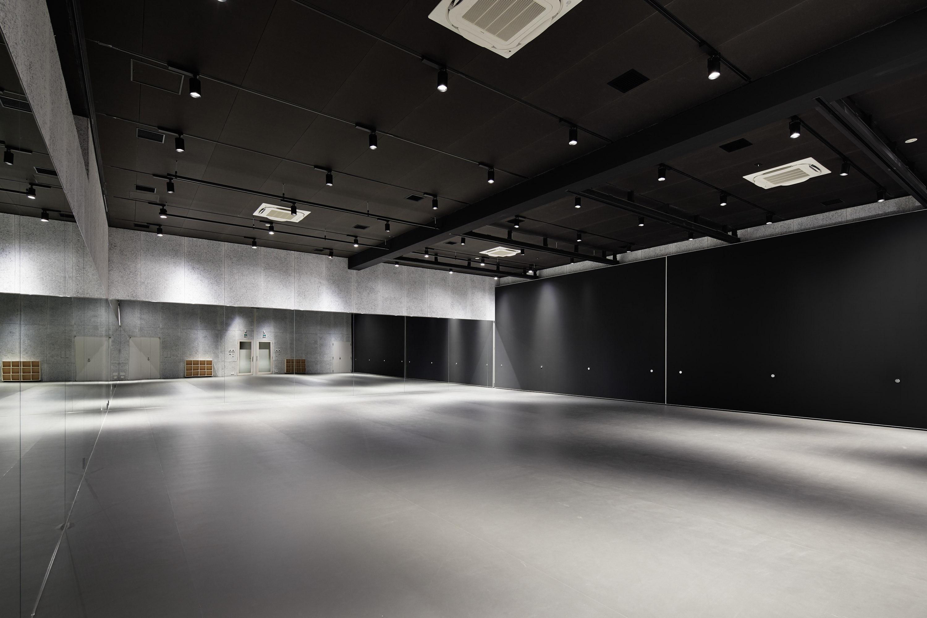 地下MainStudio